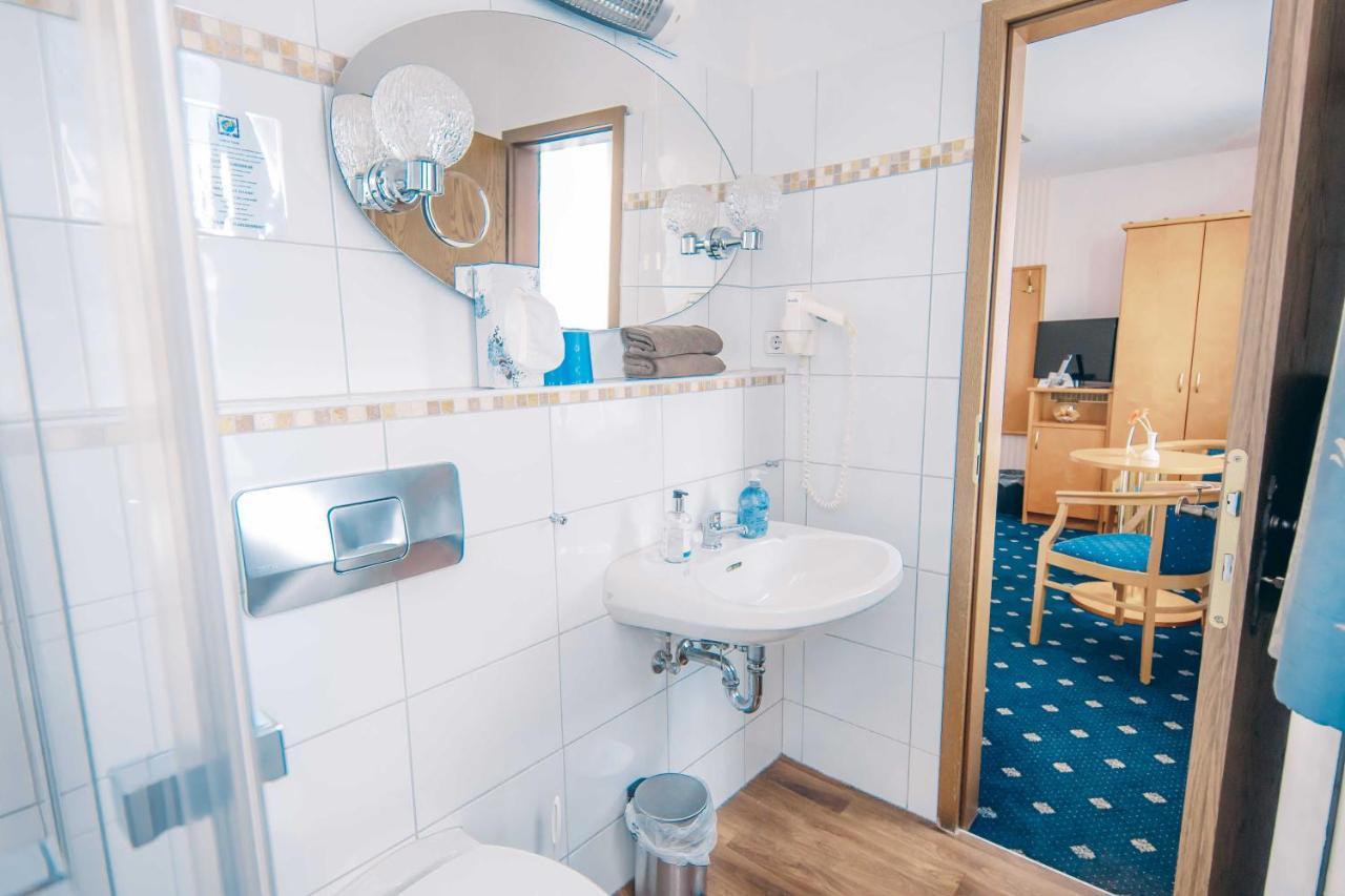 Hotel Benger Крефельд Экстерьер фото